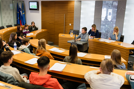 3. seja Otroškega občinskega sveta; foto Eva Žurbi
