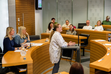 3. seja Otroškega občinskega sveta; foto Eva Žurbi