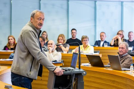 27. seja Občinskega sveta Občine Domžale; foto Rok Majhenič