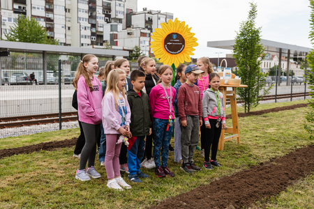 Projekt Sejemo sončno prihodnost tudi v Domžalah; foto Eva Žurbi