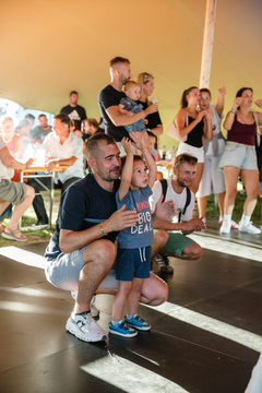 Domača žup'ca v Češminovem parku. Foto: Eva Žurbi